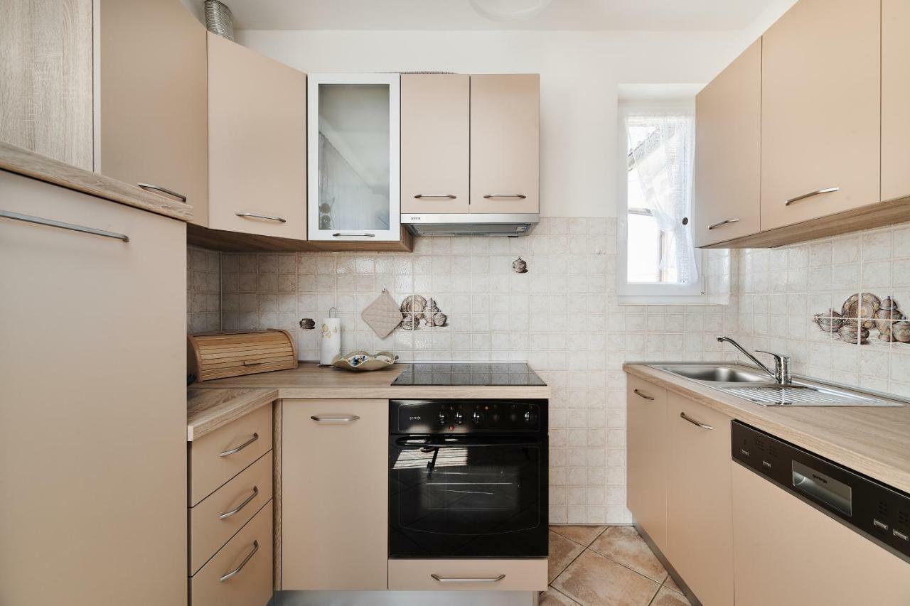 Apartment Ana Brtonigla Ngoại thất bức ảnh