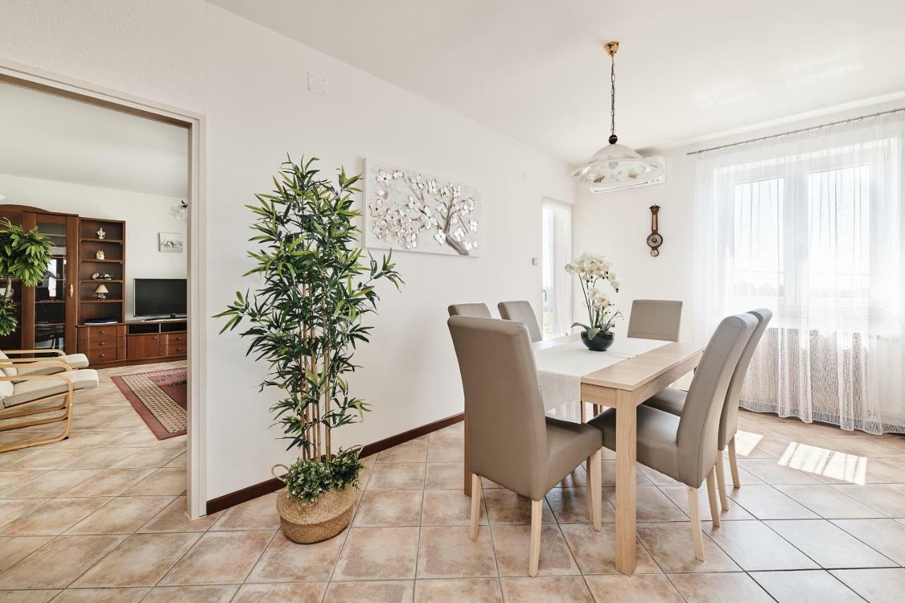 Apartment Ana Brtonigla Ngoại thất bức ảnh